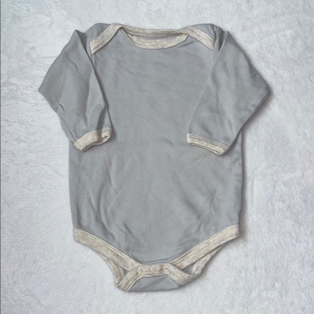 (3 for $10) HB baby Gray Long Sleeve Baby Onesie bodysuit